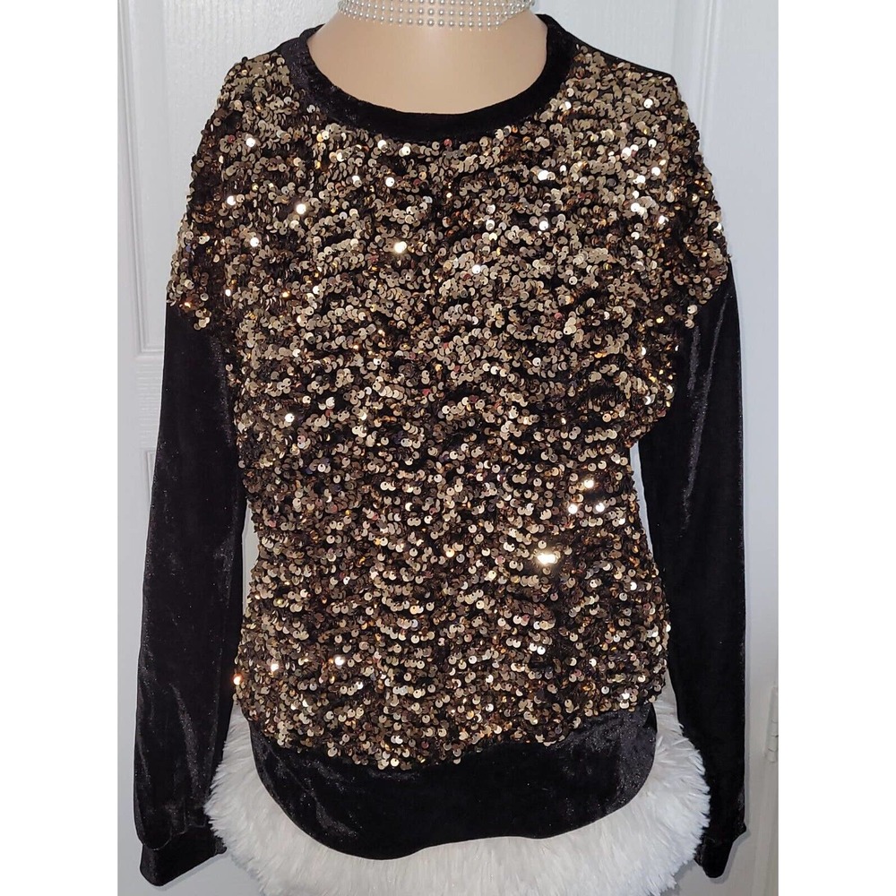 NEW cable and gauge top M black velvet & gold sequins New (have matching pants )